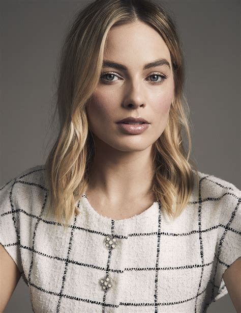 margot chanel|margot robbie images.